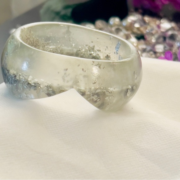 Encapsulated Silver Foil Translucent Gradient Wide Bangle Bracelet VCut Design - Picture 4 of 6